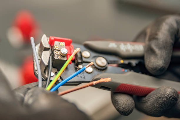 Best Electrical Contractors for Businesses  in Athens, AL